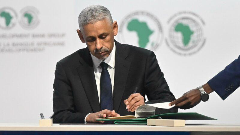 Le Mauritanien Sidi Ould Tah entame ses fonctions de président du groupe de la BAD
