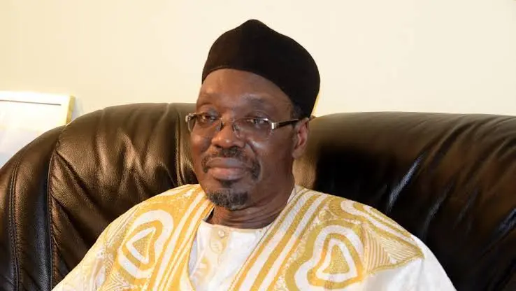 L’opposant camerounais, Tchiroma Bakary revendique une « victoire claire » à la présidentielle