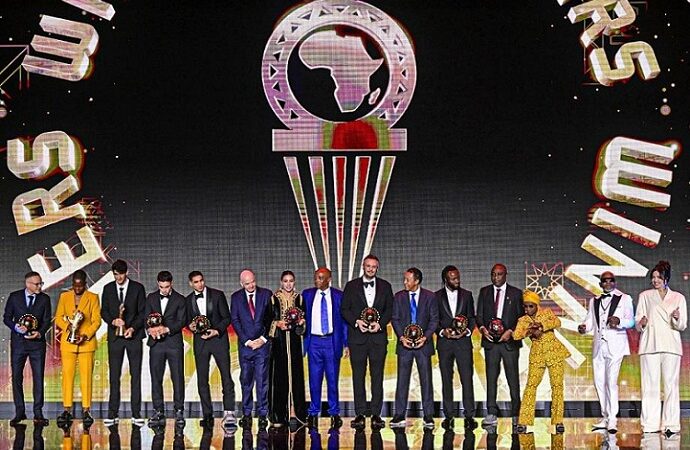 CAF Awards 2025 : Les footballeurs marocains raflent plusieurs trophées africains dont un Ballon d’or