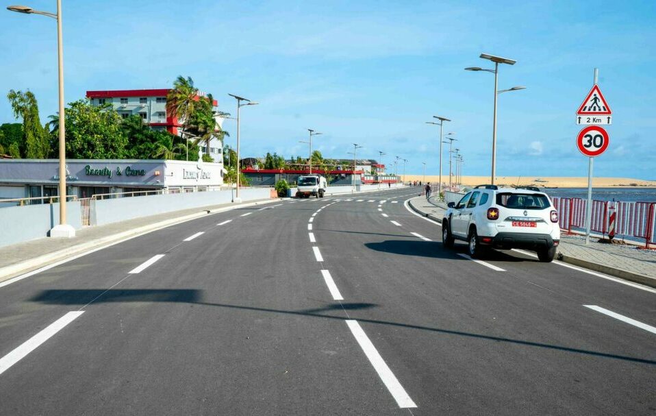 Le gouvernement béninois tape du poing sur la table au sujet de la réglementation de l&rsquo;affichage publicitaire dans le pays