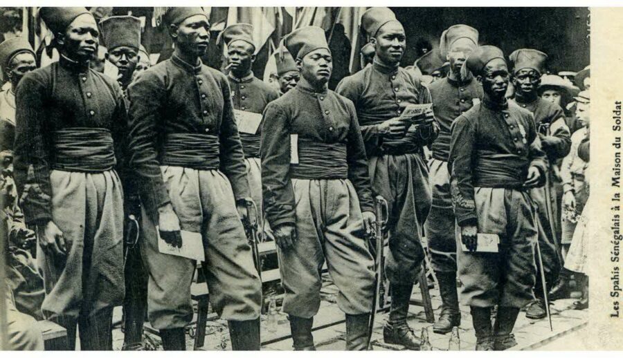 Le président sénégalais Faye préside ce lundi la cérémonie de commémoration du 81e anniversaire du massacre des Tirailleurs