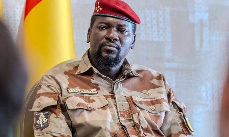 Guinée-Présidentielle : Doumbouya proclamé vainqueur dès le premier tour