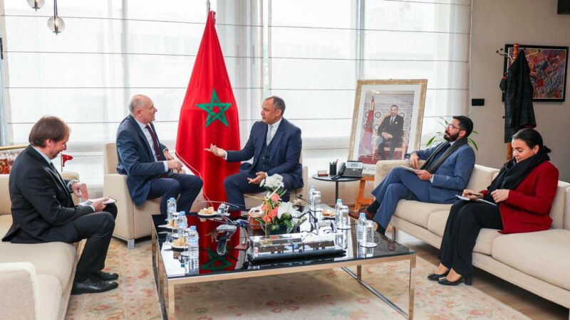 Le Maroc et la Russie s’accordent à donner un nouveau souffle à leur coopération industrielle et commerciale