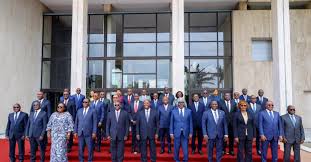 Les Ivoiriens en attente de la formation d&rsquo;un nouveau gouvernement post-législatives 2025