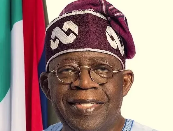 Le Président nigérian Tinubu annonce la création d’un fonds spécial dédié aux membres des forces armées et de leurs familles