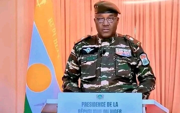 Deux Nigériens provisoirement déchus de leur nationalité pour infractions punies par la loi