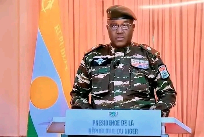 Deux Nigériens provisoirement déchus de leur nationalité pour infractions punies par la loi