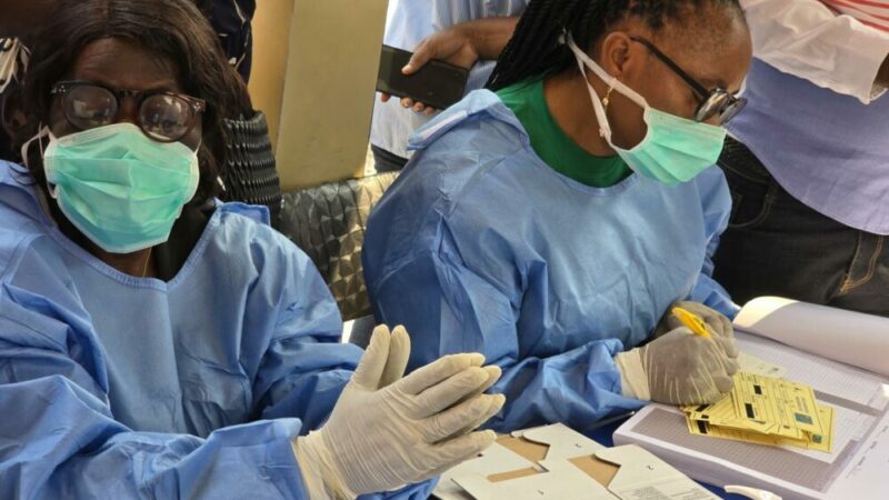 La RDC instaure un isolement obligatoire de 21 jours pour les voyageurs en provenance des zones touchées par Ebola