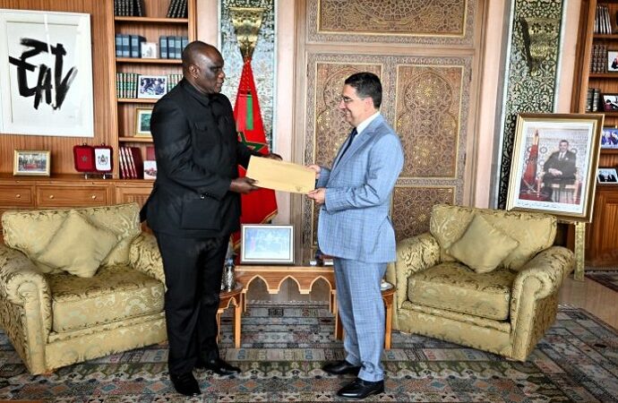 Maroc-Gambie : Le Roi Mohammed VI reçoit un message de remerciements et de gratitude du président, Adama Barrow