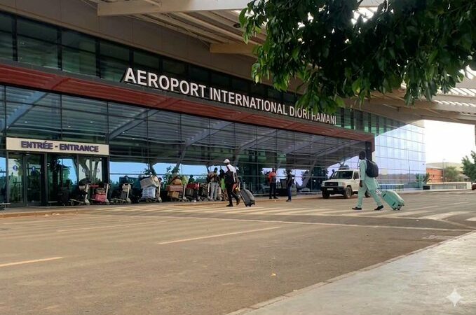 L’Agence Nationale de l’aviation civile au Niger annonce la poursuite des activités à l&rsquo;aéroport international de Niamey
