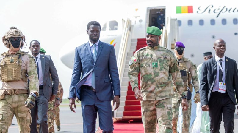 Bassirou Diomaye Faye a réservé au Mali son 1er déplacement à l’étranger, sous sa casquette de Président en exercice de la CEDEAO
