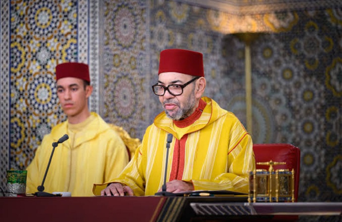 Fête du Trône : Le Roi Mohammed VI met en avant un Marocstable, souverain et résolument tourné vers l’émergence