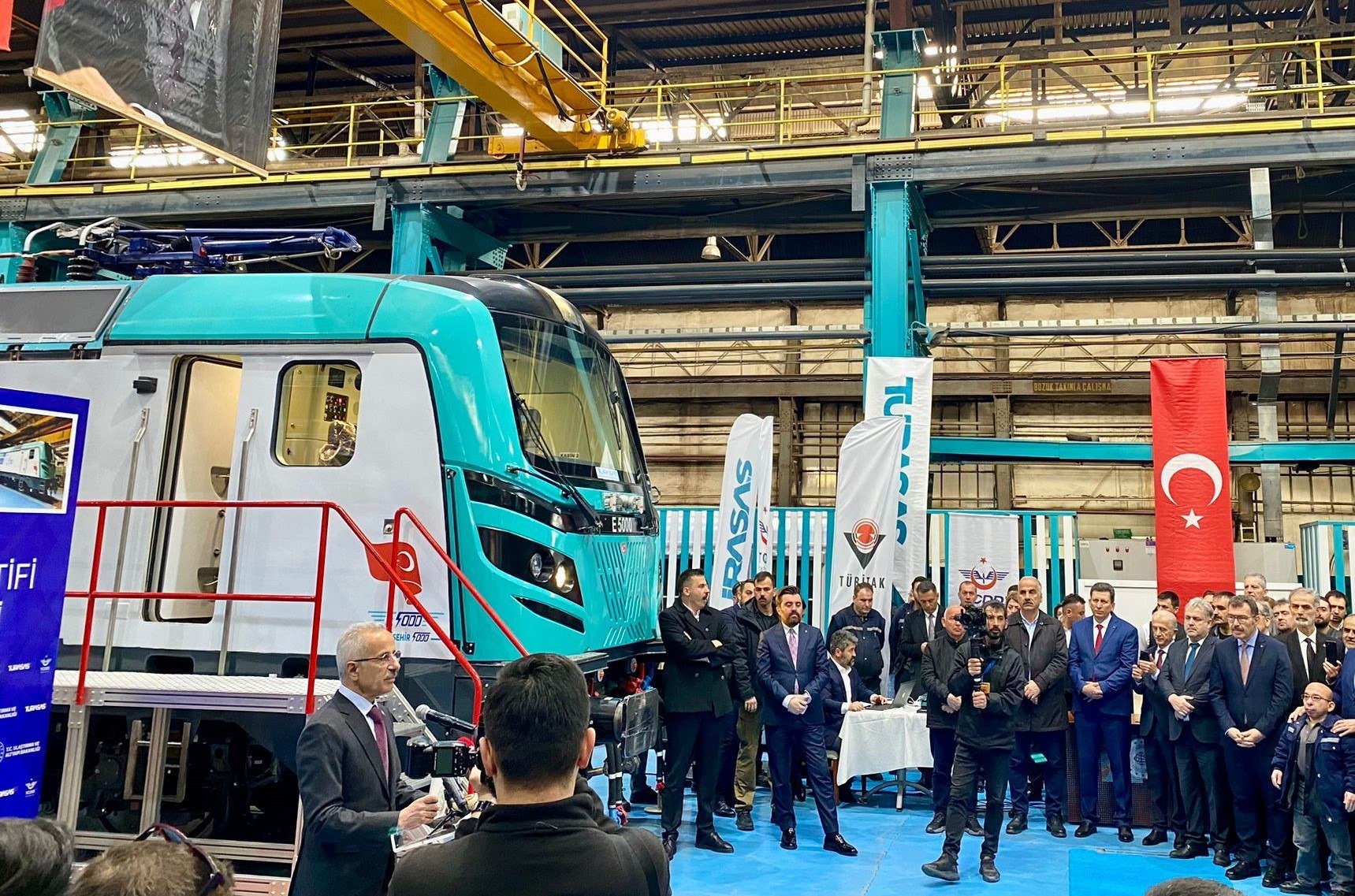 La Turquie exporte sa première locomotive diesel-électrique nationale vers l&rsquo;Afrique