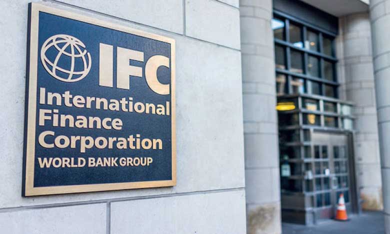 La SFI mise sur le partage des risques pour stimuler les paiements numériques dans les marchés émergents