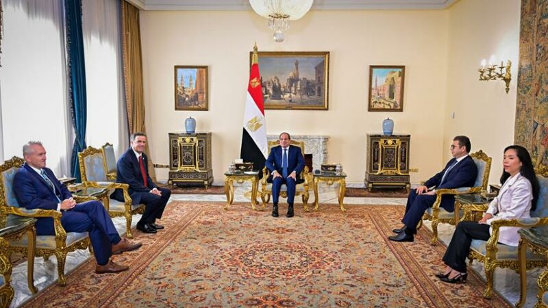 L’Egypte défend la souveraineté des pays arabes devant le Directeur de l’Agence Centrale de Renseignement Américaine